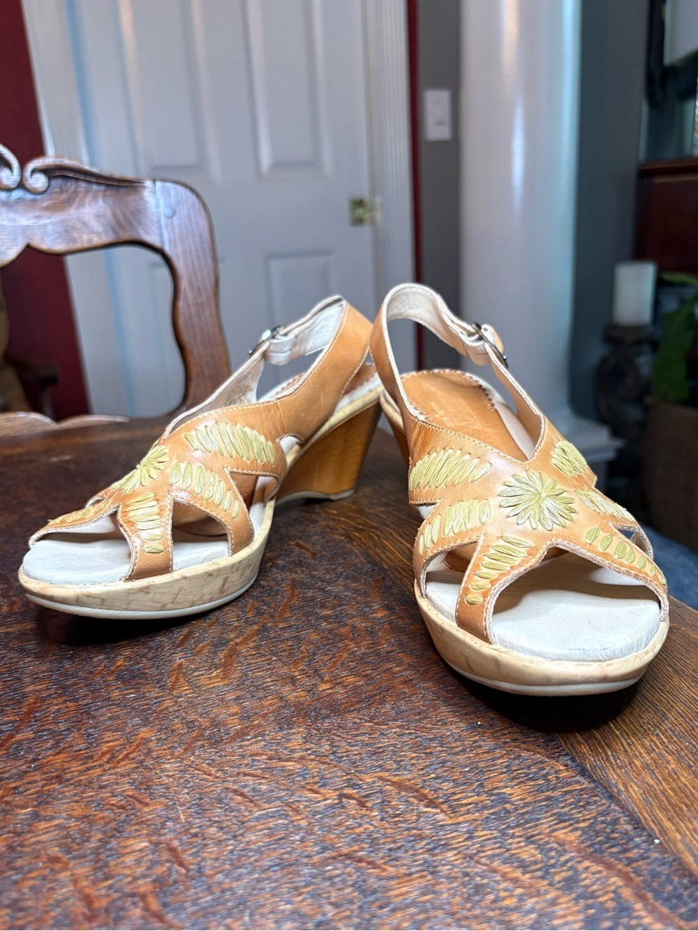 Pikolinos Stitched Floral Leather Wedge Sandals EU 38